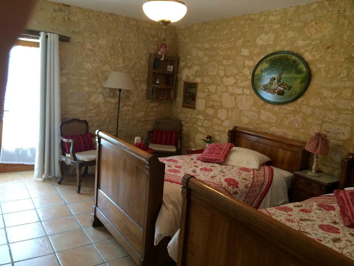Chambres D'Hotes La Licorne Valojoulx Buitenkant foto